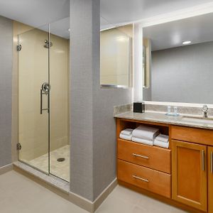 Two-Bedroom King Suite